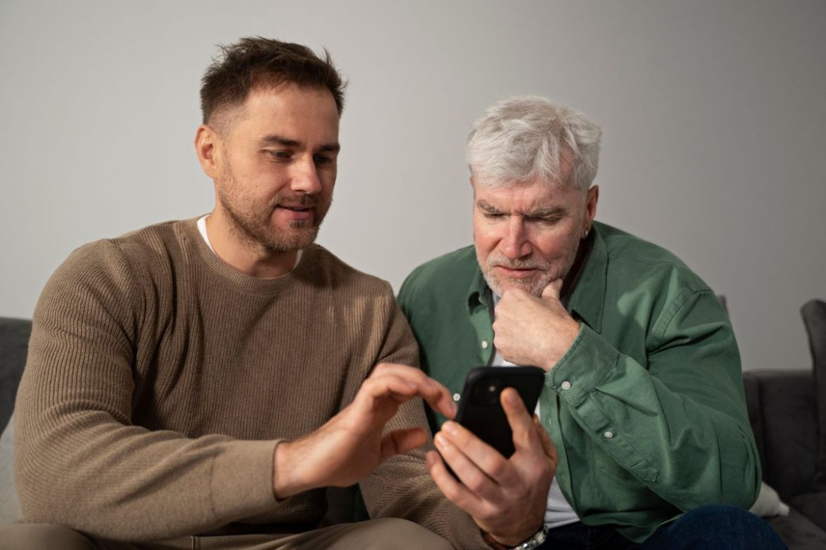 How To Set Up a Mobile For Older People