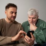 How To Set Up a Mobile For Older People