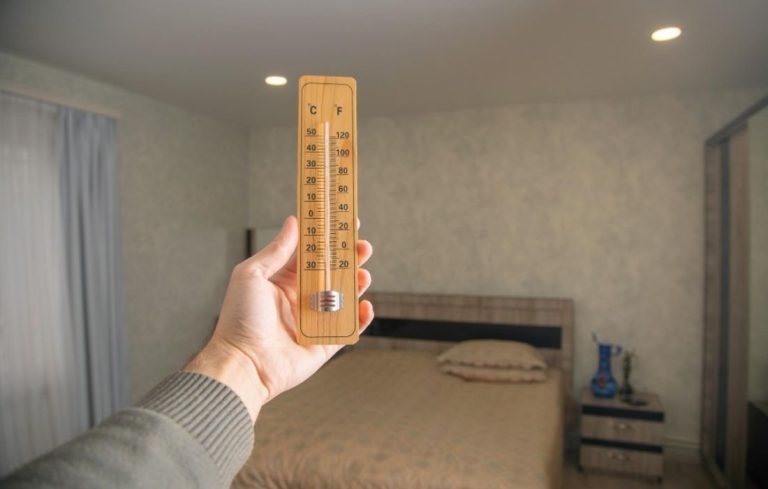 How to Check Room Temperature Accurately – Best Methods & Tools